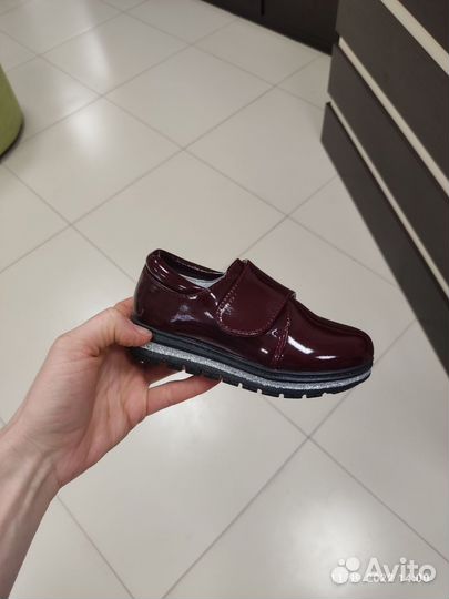 Ботинки, крассовки мужские