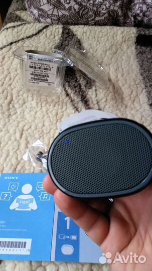 Блютуз колонка Sony srs-xb01