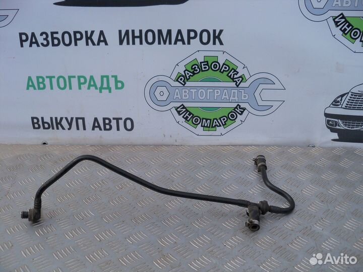 Трубка вут Audi 80 / 90 B3 2.0 PS 1989г