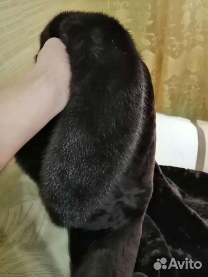 Шуба мутоновая с капюшоном