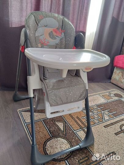 Детский стульчик для кормления