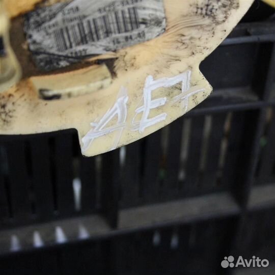 Насос топливный (бензонасос) jaguar XF 2007-2010