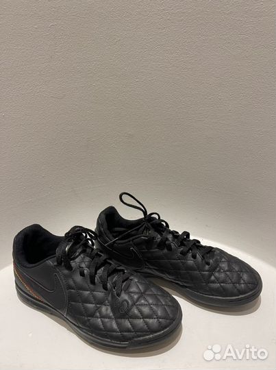 Футбольные сороконожки Nike tiempo x для подростка