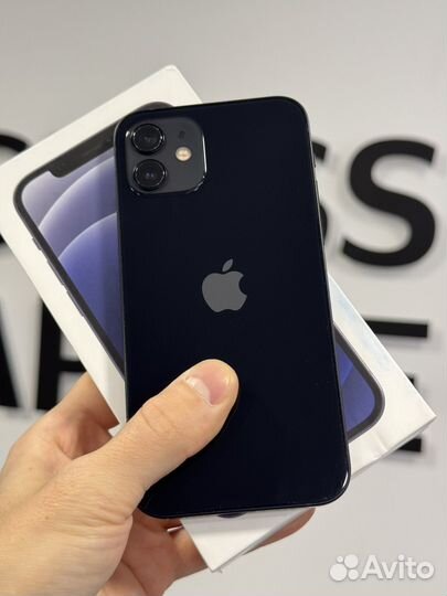 iPhone 12, 64 ГБ