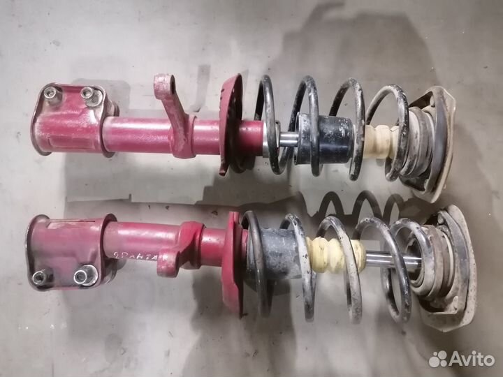 Амортизатор передний в сборе LADA Granta