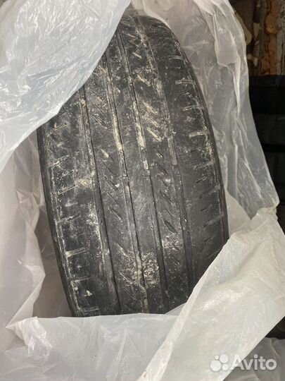 Landsail D7 215/65 R16