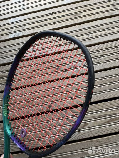 Yonex vcore pro 97 310g