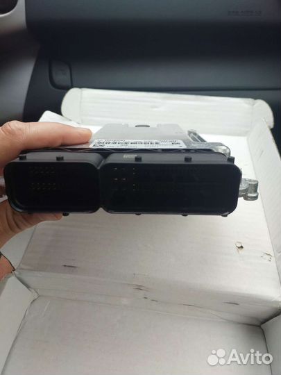 Блок управления двигателем 0281020410