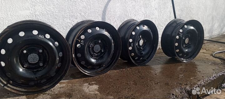 Диски r15 4x114.3