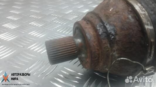 Полуось передняя правая (приводной вал, ШРУС)