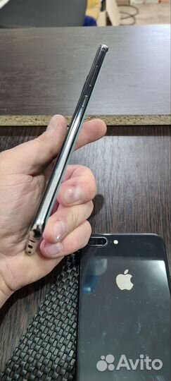 Samsung Galaxy S10+, 8/128 ГБ
