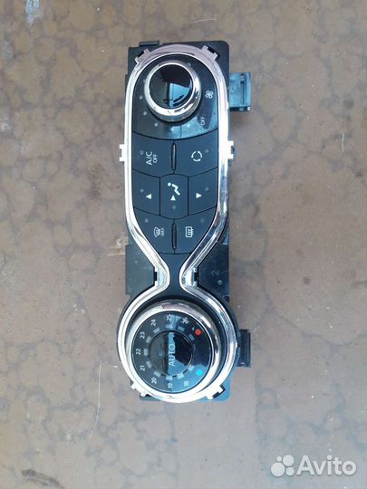 Блок управления климат контролем логан 2