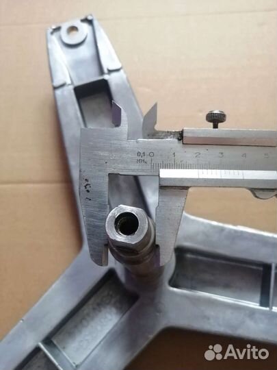 Крестовина стиральной машины Bosch