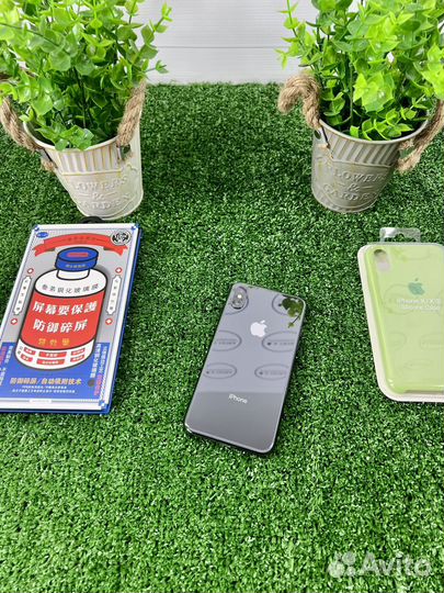 iPhone X, 256 ГБ