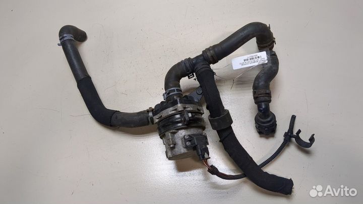 Насос водяной Audi A7, 2012