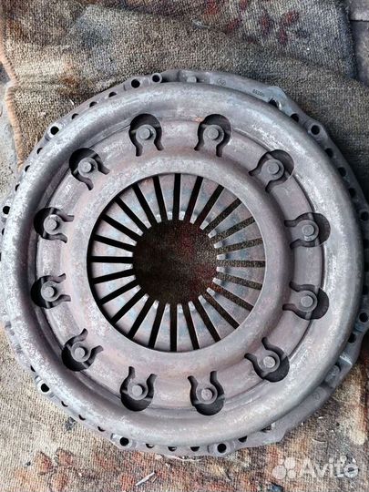 Корзина сцепления на Mercedes Atego