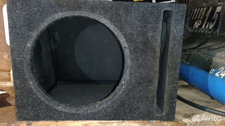Короб для автозвука щелевой 45 литров трапеция