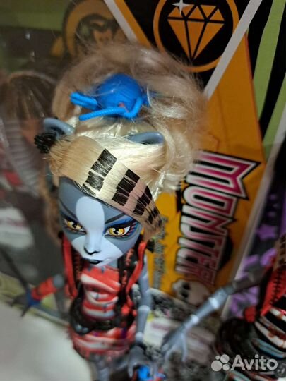 Куклы Монстер Хай Пурсефона и Мяулодия