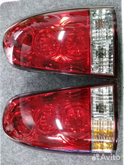 Фонари Ssang Yong Rexton1 Оригинал новые