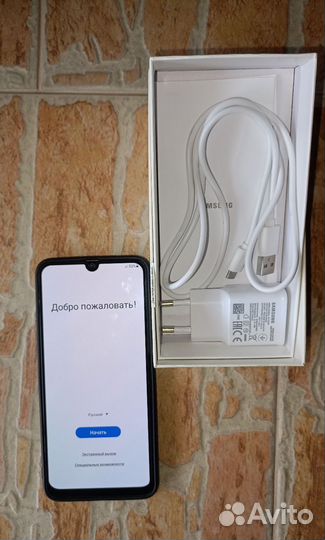 Samsung Galaxy A50, 4/64 ГБ