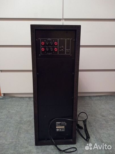 Сабвуфер Yamaha YST-SW 120. Япония