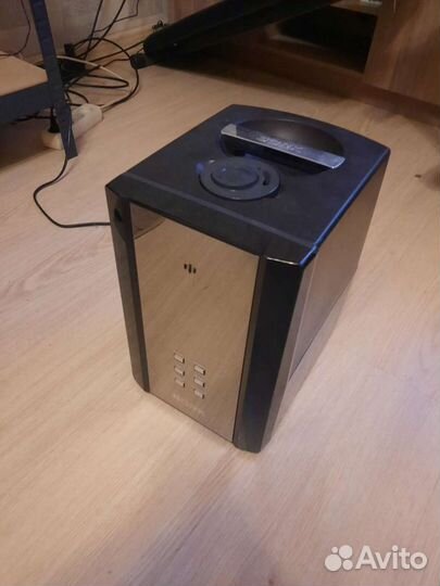 Увлажнитель воздуха Bork H500. Бу