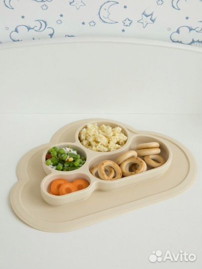 Силиконовая тарелка на присоске детская