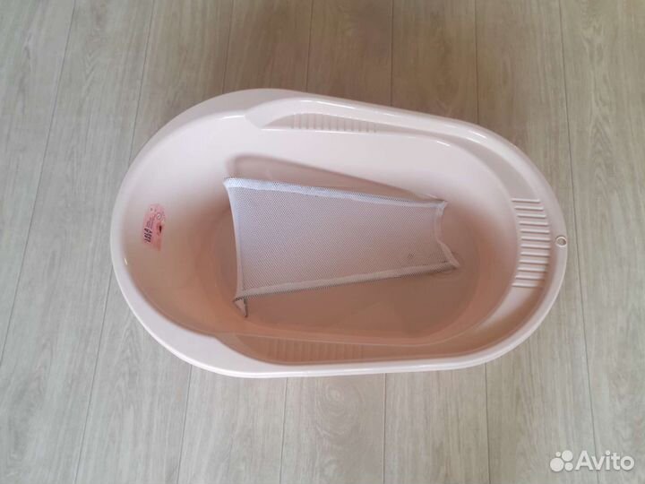 Ванночка для купания с подставкой