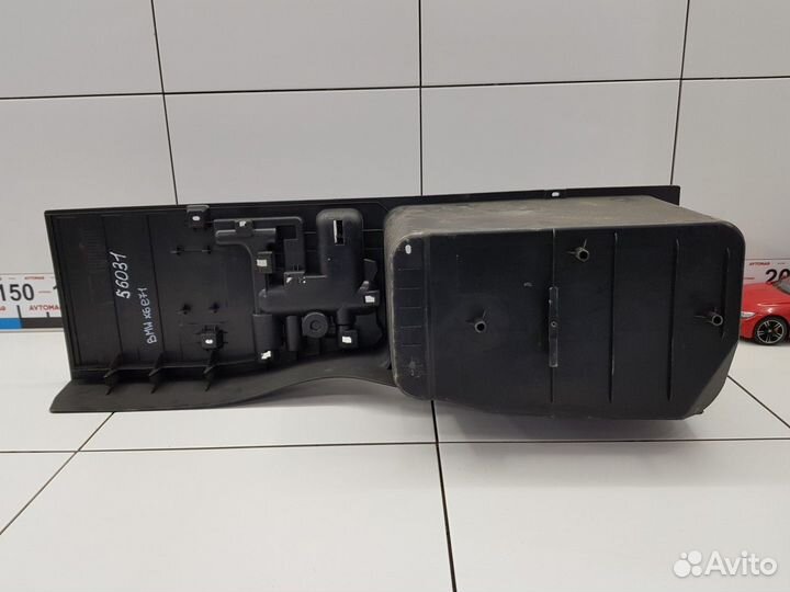 Крышка аккумулятора (BMW X6)