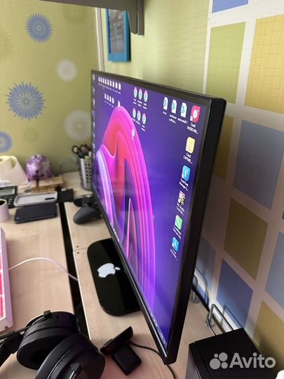 Монитор Acer 27