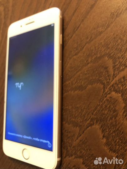 iPhone 8 Plus, 64 ГБ