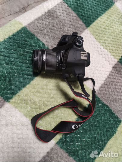 Зеркальный фотоаппарат canon ds126491