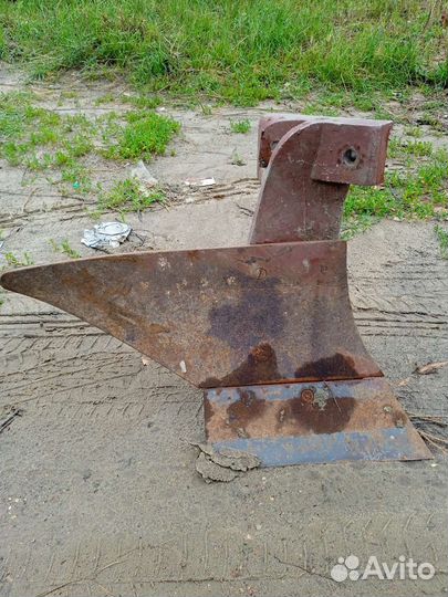 Плуг для минитрактора