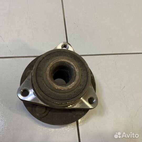 Ступица передняя Chevrolet Cruze J300