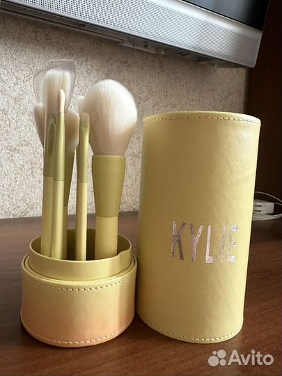 Набор кистей для макияжа