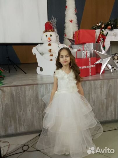 Платье праздничное для девочки