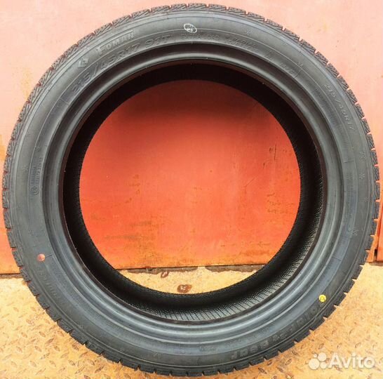 Foman Polar Bear W705 215/45 R17 91T