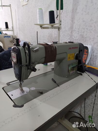 Швейная машина