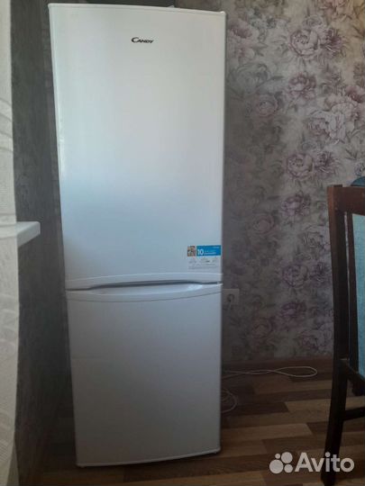 Холодильник новый