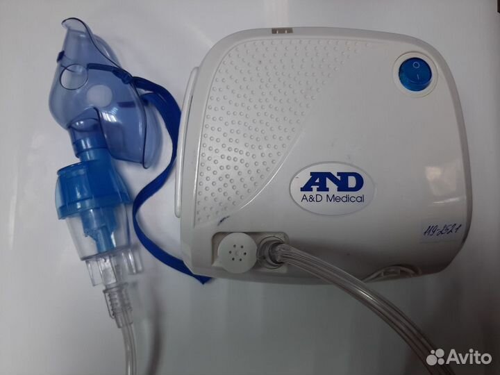 Компрессорный ингалятор (небулайзер) AND CN-233
