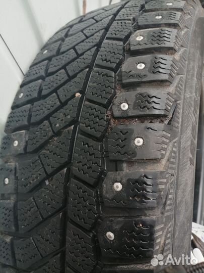 Accelera 651 12.00/9.5 R15C 25K