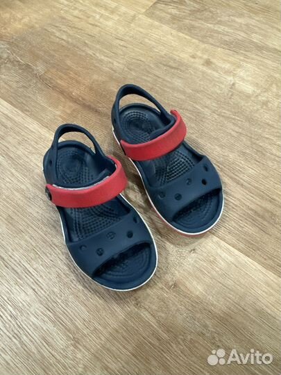 Сандали crocs c7