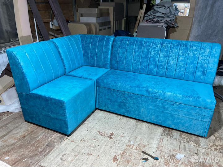 Диван угловой раскладной кухонный