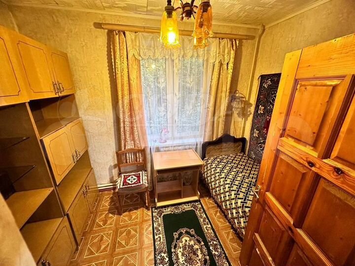 4-к. квартира, 52 м², 1/2 эт.