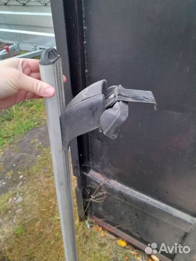 Багажник на рейлинги