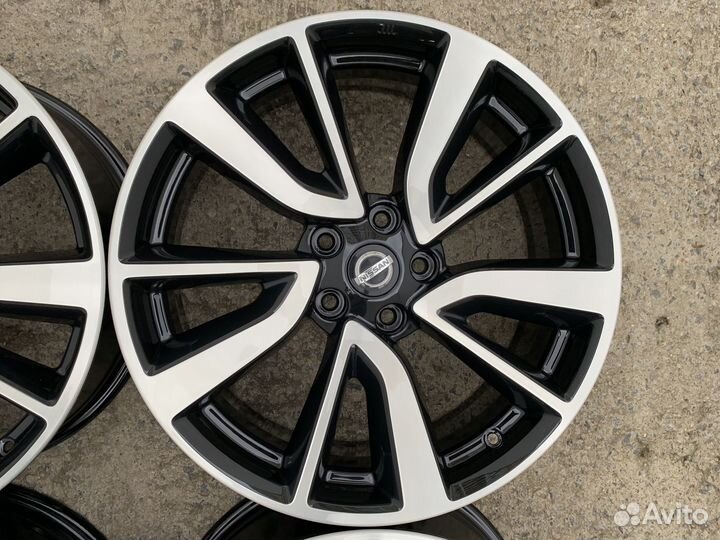 Диски оригинал Nissan Qashqai X-Trail R19