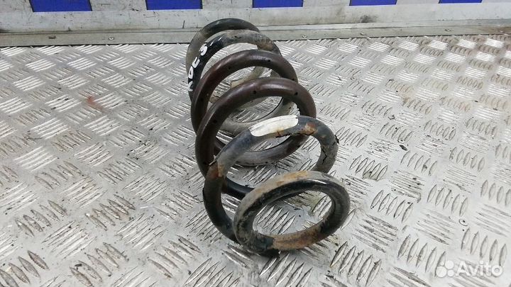 Пружина задняя Toyota RAV4