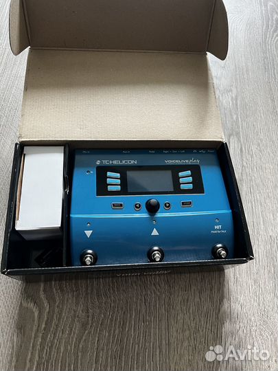 Вокальный процессор tc helicon voicelive play