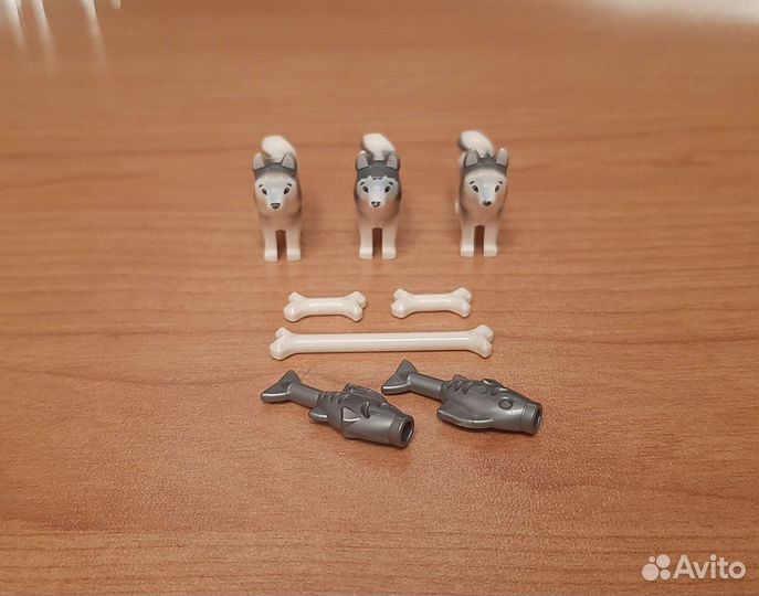 Lego минифигурки собаки