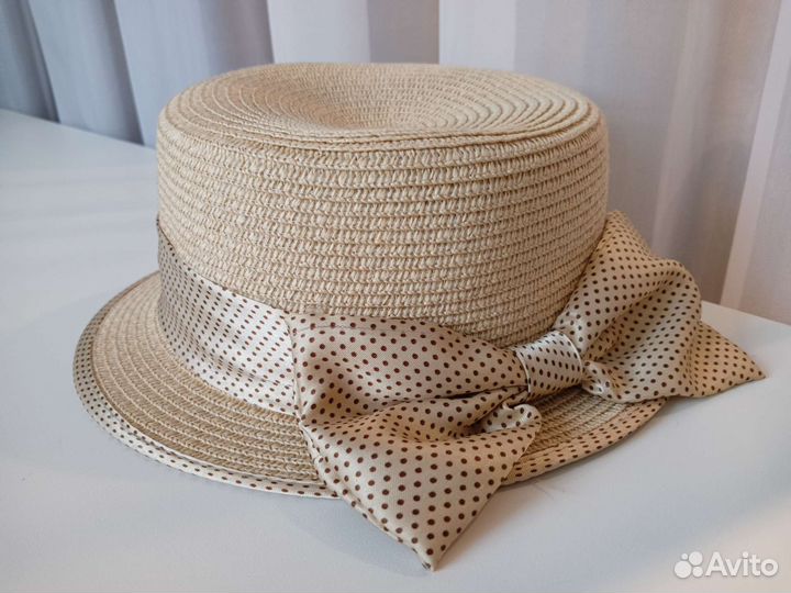 Шляпка женская
